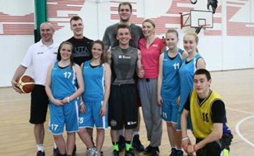 Gwiazdy koszykówki na treningu SMS Marcina Gortata